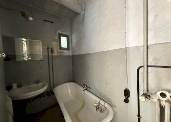 Bagno - Casa indipendente piazza Vincenzo Delleani, 2, Pollone - foto 11