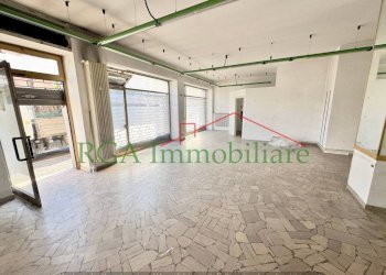 Interno non residenziale - Negozio via Alessandro Noli, Bergamo - foto 3