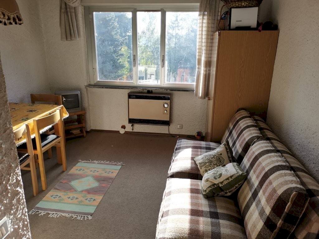 Camera da letto - Bilocale piazzale Greè, 2, Viola - foto 1