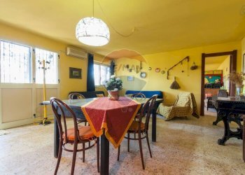 Sala da pranzo - Villa contrada cozzo bianco
 
6, Santa Flavia - foto 42