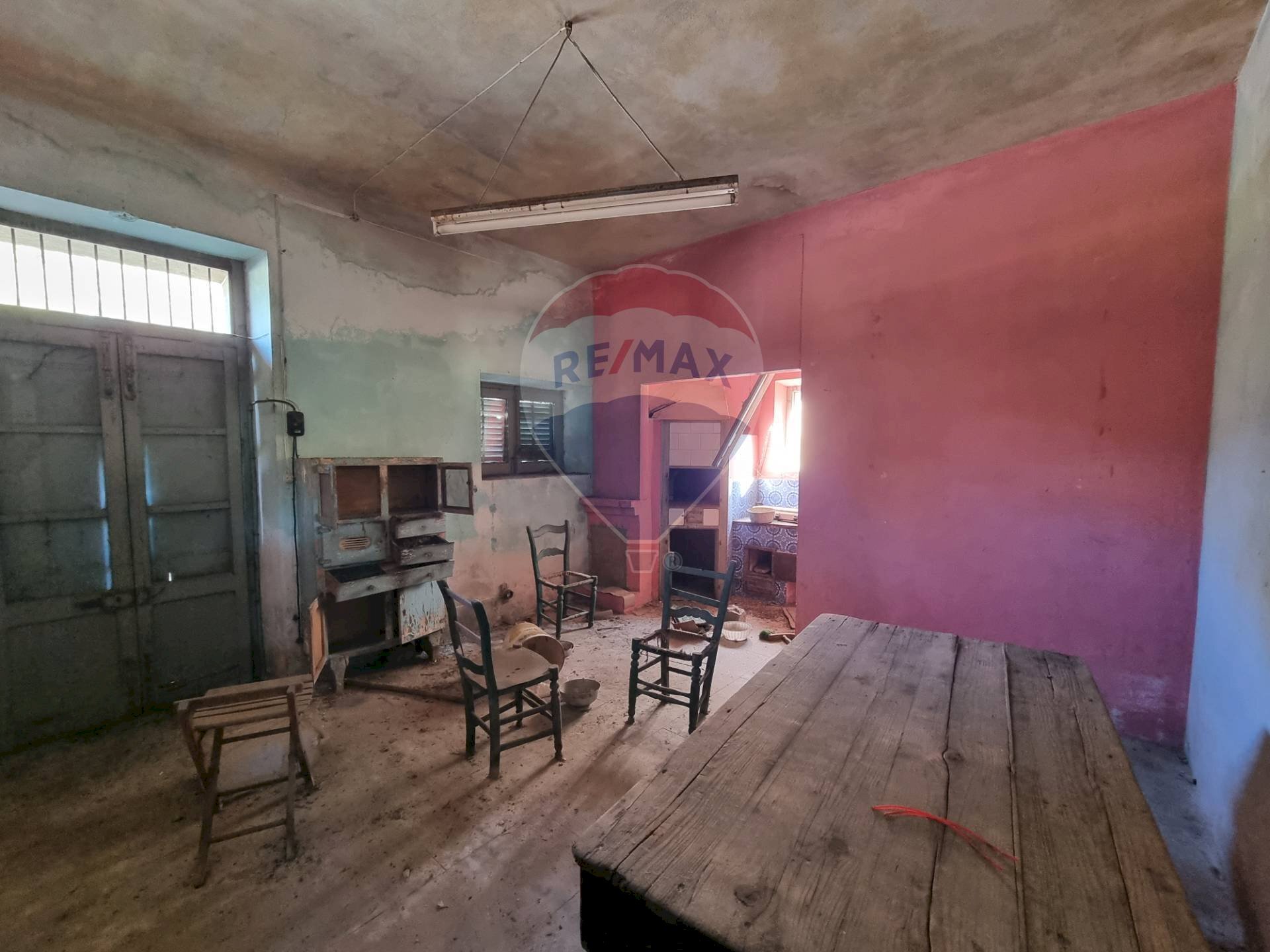 Sala da pranzo - Villa STRADA STATALE 643 SP 24
 
SNC, Scillato - foto 2