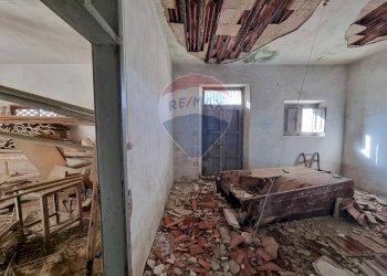 Non correlato - Villa STRADA STATALE 643 SP 24
 
SNC, Scillato - foto 12