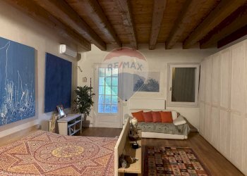 Soggiorno - Villa Loc. San Lorenzo
 
Snc, Valvasone Arzene - photo 10