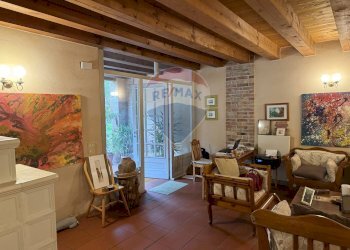 Soggiorno - Villa Loc. San Lorenzo
 
Snc, Valvasone Arzene - photo 21