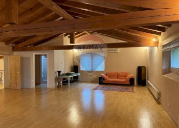 Soggiorno - Villa Loc. San Lorenzo
 
Snc, Valvasone Arzene - photo 50