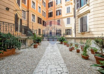 Edificio all\'aperto - Appartamento Via Angelo Brofferio
3, Roma - foto 25