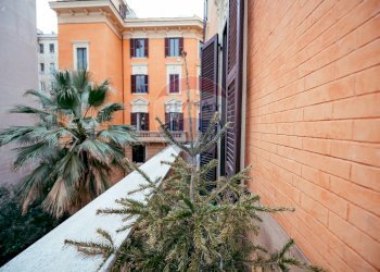 Edificio all\'aperto - Appartamento Via Angelo Brofferio
3, Roma - foto 20