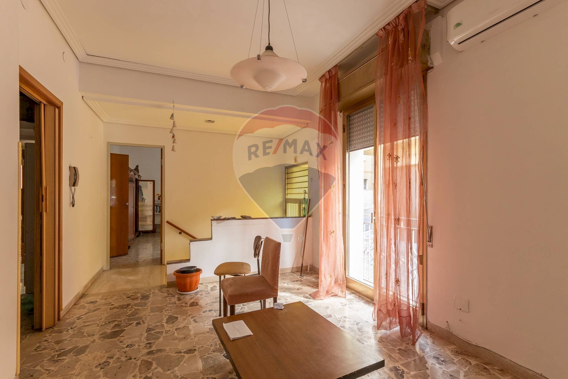 Soggiorno - Appartamento via Carlo buscalia
 
22, Comiso - foto 1