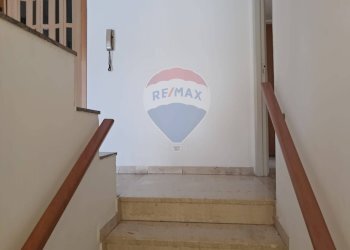 Scale - Appartamento via Carlo buscalia
 
22, Comiso - foto 10