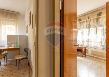 Hall / corridoio - Appartamento via Carlo buscalia
 
22, Comiso - foto 31