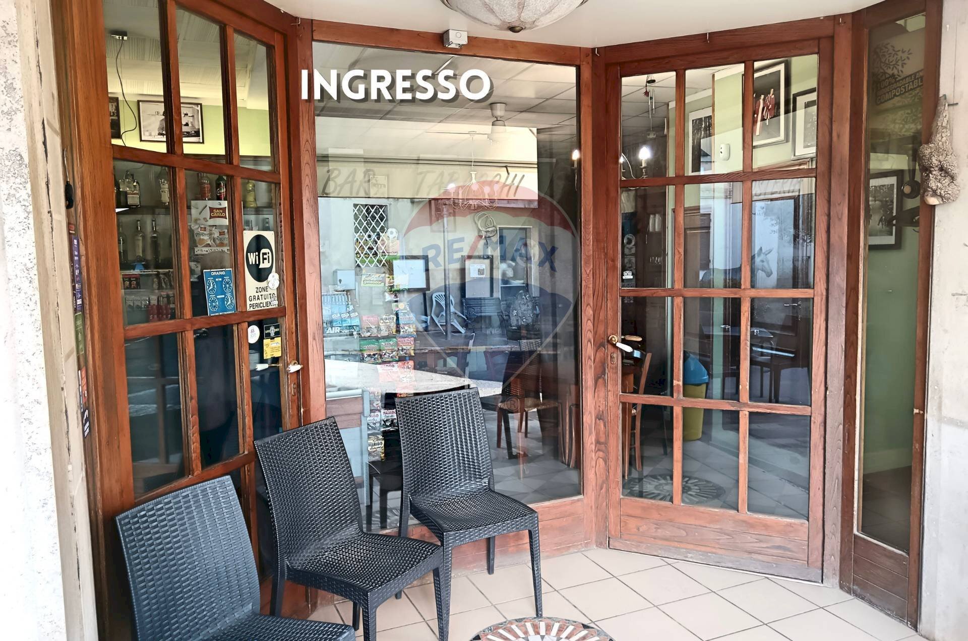 Ingresso - Locale Commerciale PIAZZA MAZZINI
 
6, Roccastrada - foto 3