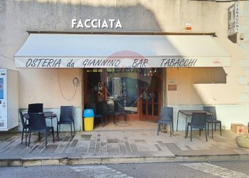 Facciata - Locale Commerciale PIAZZA MAZZINI
 
6, Roccastrada - foto 2