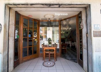 Sala da pranzo - Commercial Premises PIAZZA MAZZINI
6, Roccastrada - photo 4