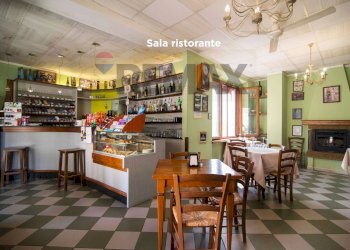 Sala da pranzo - Commercial Premises PIAZZA MAZZINI
6, Roccastrada - photo 9