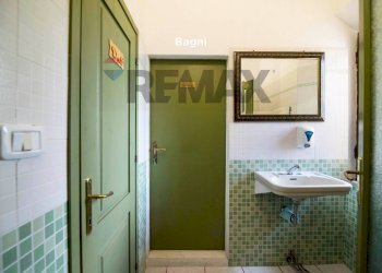 Bagno - Commercial Premises PIAZZA MAZZINI
6, Roccastrada - photo 21