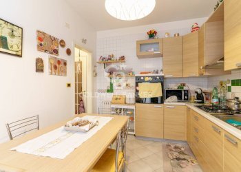 Foto 12 - Appartamento Largo Giovanni Meli
 
2, Catania - foto 12