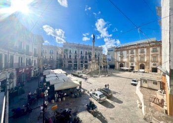 Foto 1 - Quadrilocale Piazza San Domenico, Palermo - foto 1