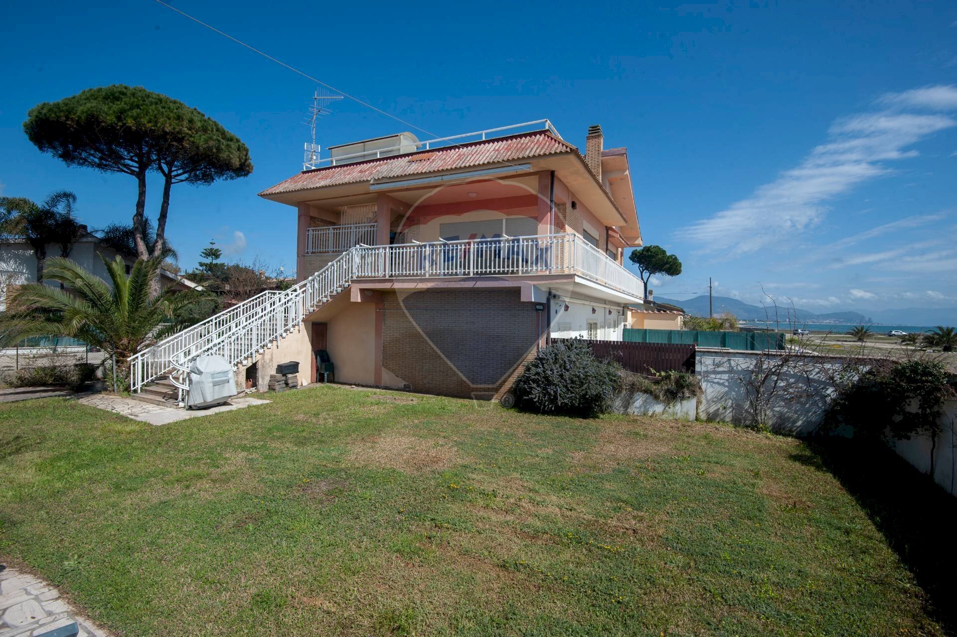 Casa all\'aperto - Semi-detached house Consorzio Tirreno
700, Terracina - photo 2