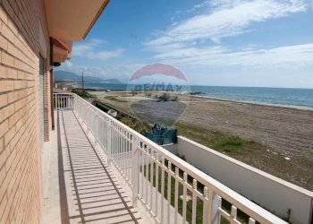 Balcone - Semi-detached house Consorzio Tirreno
 
700, Terracina - photo 11