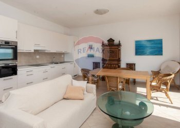 Sala da pranzo - Semi-detached house Consorzio Tirreno
 
700, Terracina - photo 13