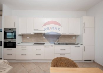 Cucina - Semi-detached house Consorzio Tirreno
 
700, Terracina - photo 15