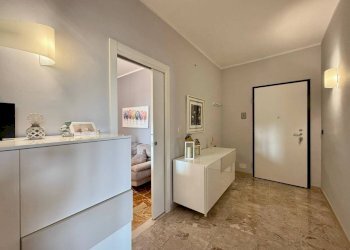 Three-room apartment Bra - photo 14