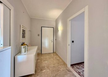 Three-room apartment Bra - photo 16