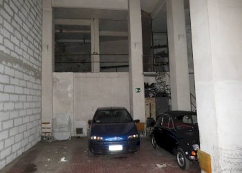 Magazzino Via Adamo Centurione, Genova - foto 1