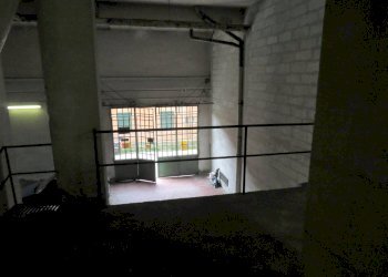 Magazzino Via Adamo Centurione, Genova - foto 10