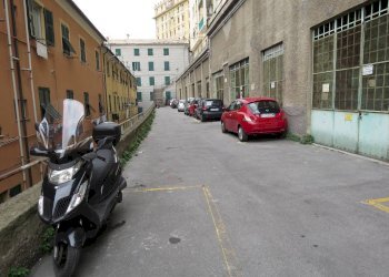 Magazzino Via Adamo Centurione, Genova - foto 11