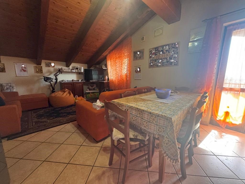 Trilocale Località Porossan Papet, 119, Aosta - foto 1