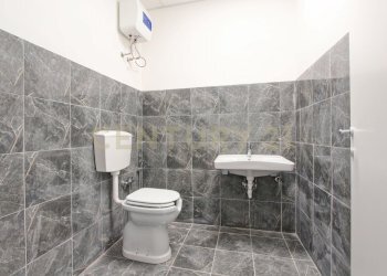 nagno 1.jpg - Locale Commerciale Via Ruggero Fauro 21, Roma - foto 14