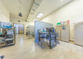 48.jpg - Locale Commerciale VIA AUGUSTA GENINA 16, Roma - foto 2