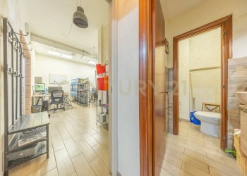 33.jpg - Locale Commerciale VIA AUGUSTA GENINA 16, Roma - foto 16