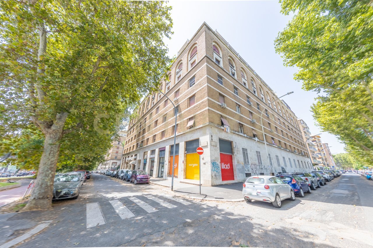 2.jpg - Trilocale Via Rosa Guarnieri Carducci  3, Roma - foto 2