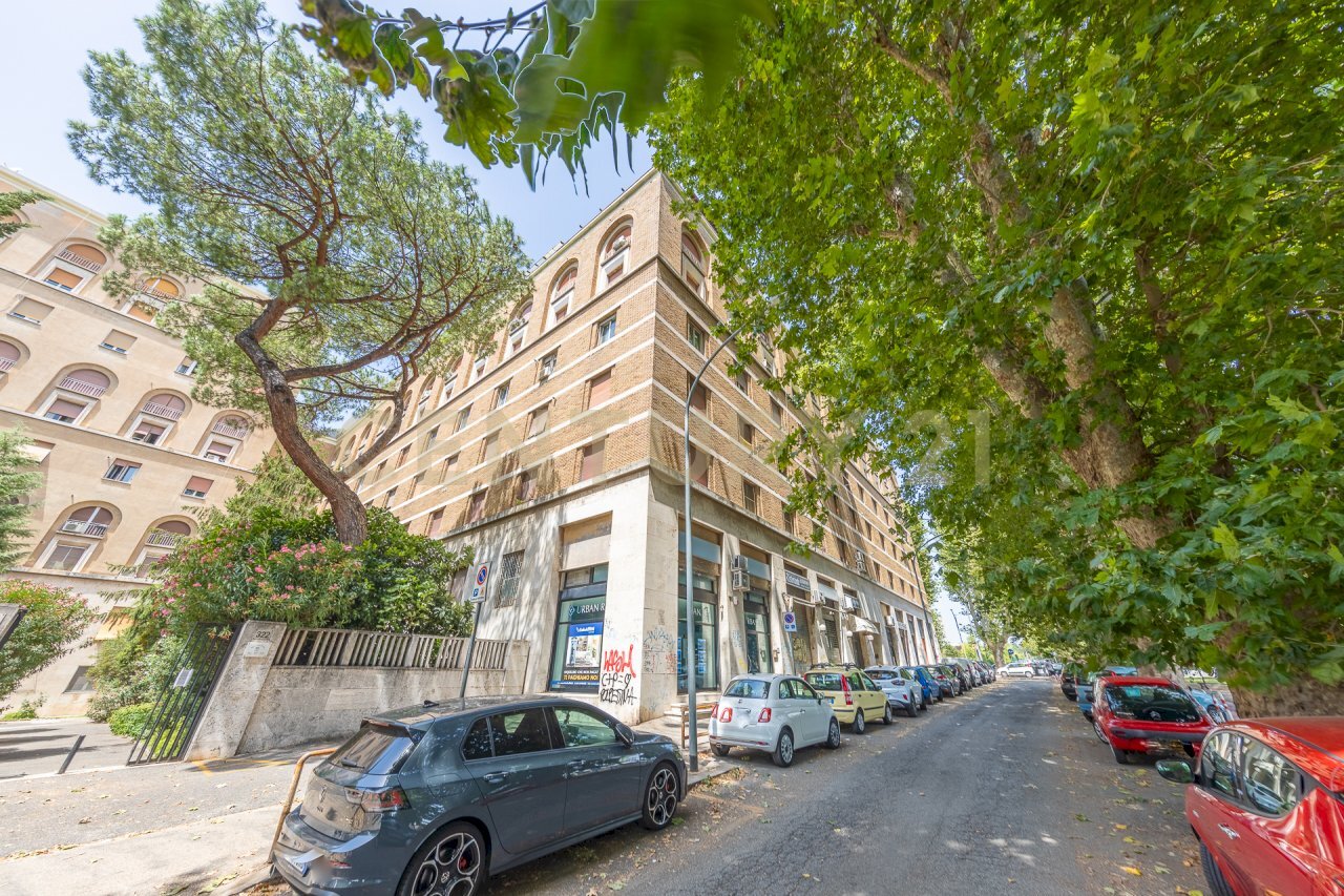 1.jpg - Trilocale Via Rosa Guarnieri Carducci  3, Roma - foto 3