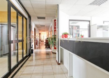 entrata.jpg - Ufficio Via Giuseppe Capogrossi 50, Roma - foto 1