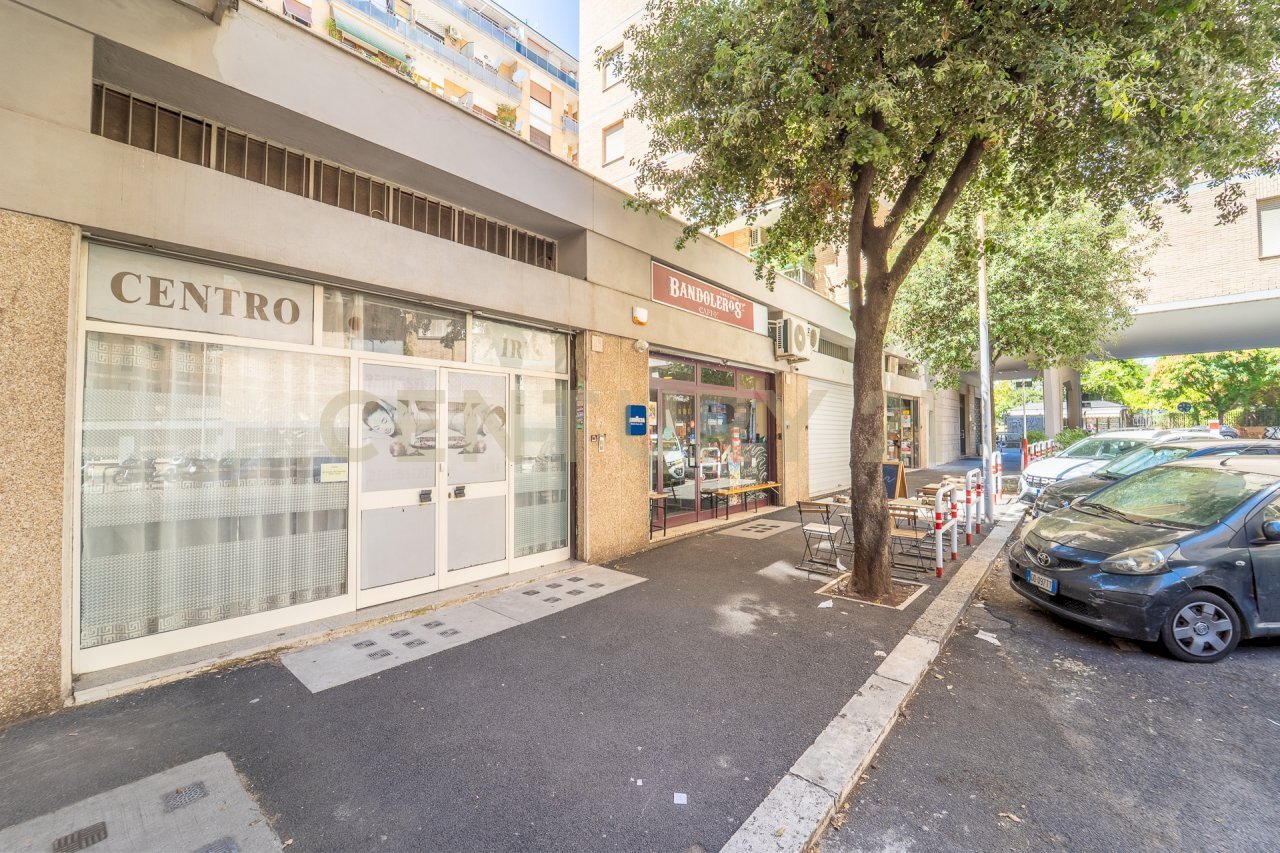 1.jpg - Bar Tavola Calda - Fredda Via Pellegrino Matteucci 86, Roma - foto 1