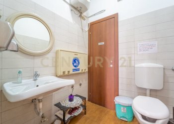 5.jpg - Bar Tavola Calda - Fredda Via Pellegrino Matteucci 86, Roma - foto 21