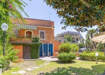 18.jpg - Villa Via Aurelia 393, Santa Marinella - foto 17