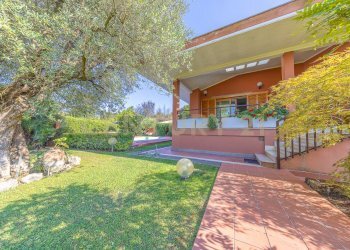 5.jpg - Villa a Schiera Via Cassia 1530, Roma - foto 4