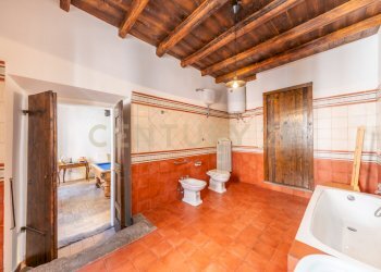 28.jpg - Villa Viale Giuseppe Mazzini 36, Viterbo - foto 15