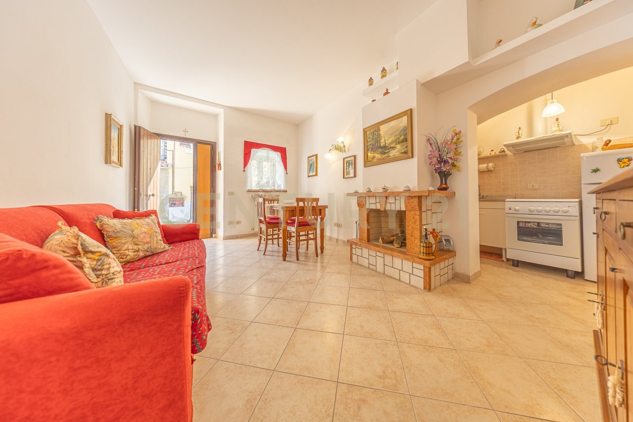 26.jpg - Bilocale Borgo di Sotto 33, Roma - foto 1