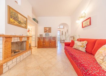 4.jpg - Bilocale Borgo di Sotto 33, Roma - foto 4