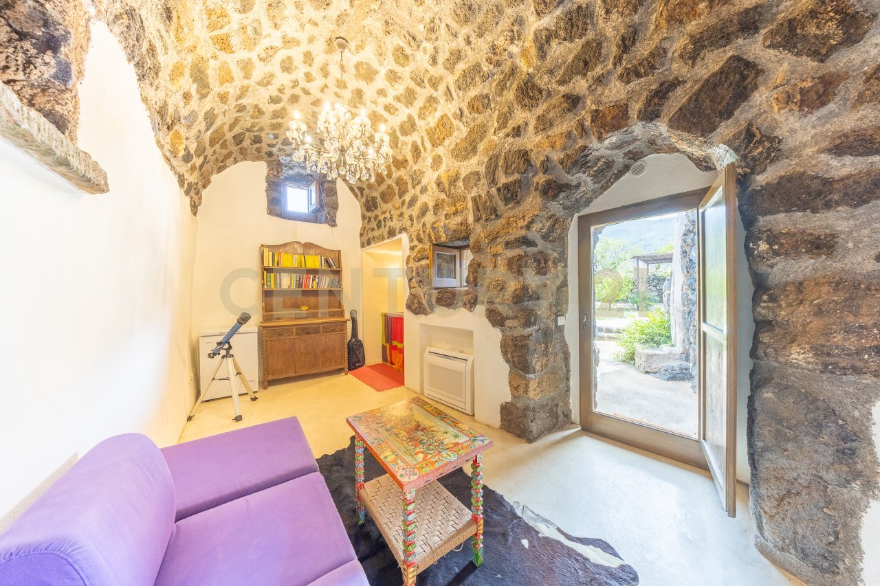 140.jpg - Independent house 91017 Pantelleria TP, Pantelleria - photo 3