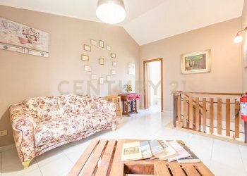 7.jpg - Villa Via Colle Sant'Angelo 36, Serrone - foto 1