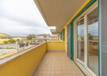 7 balcone camera matrimoniale..jpg - Appartamento Via Ticino 55, Anzio - foto 11