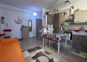 Three-room apartment Via Angelo Barzago, Bussero - photo 3