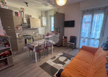 Three-room apartment Via Angelo Barzago, Bussero - photo 2