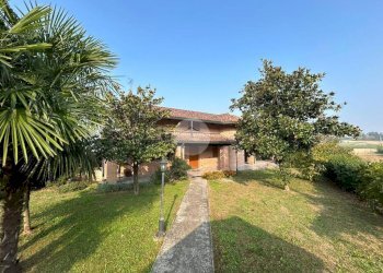 Villa Strada Perrona, Calliano - photo 1